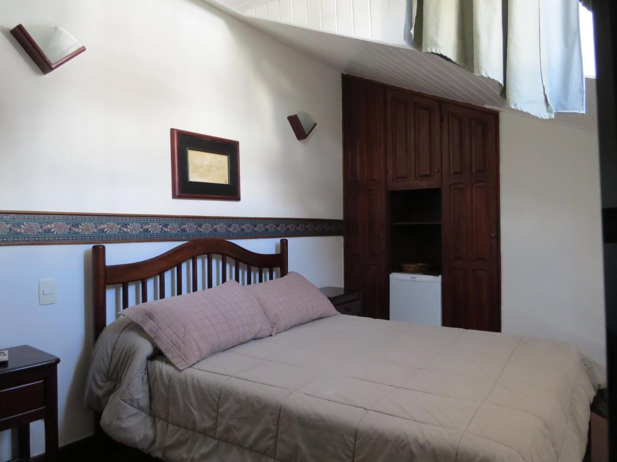אורו פרטו Hotel Colonial מראה חיצוני תמונה